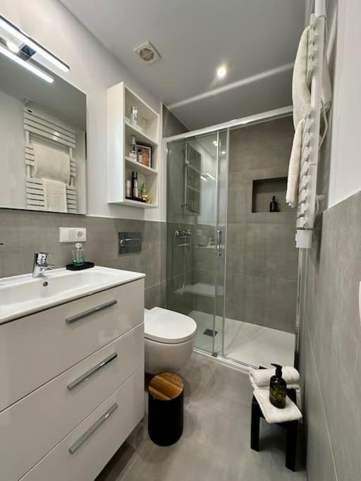 Appartement Montaltino 3 - Con Garaje - Centrico, Comodo, Cuidado - Cerca Playas